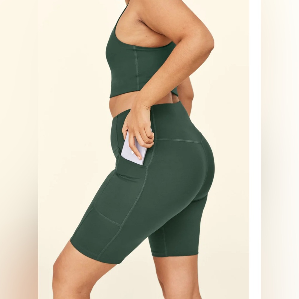 Girlfriend Collective High-Rise Pocket Bike Short EUC
